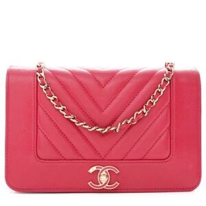 CHANEL Pink Chevron Mademoiselle Crossbody WOC Wallet on Chain